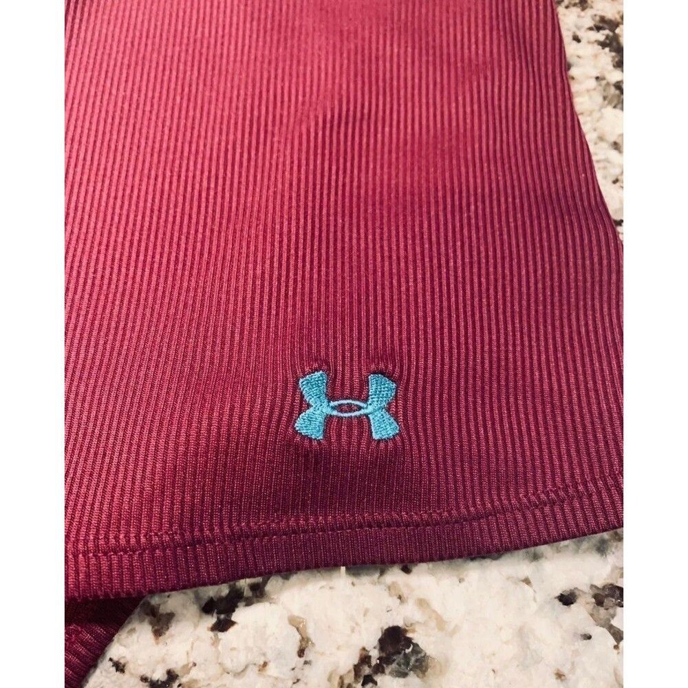 Under Armour Shirt and Pink Shorts Bundle - Picture 10 of 11